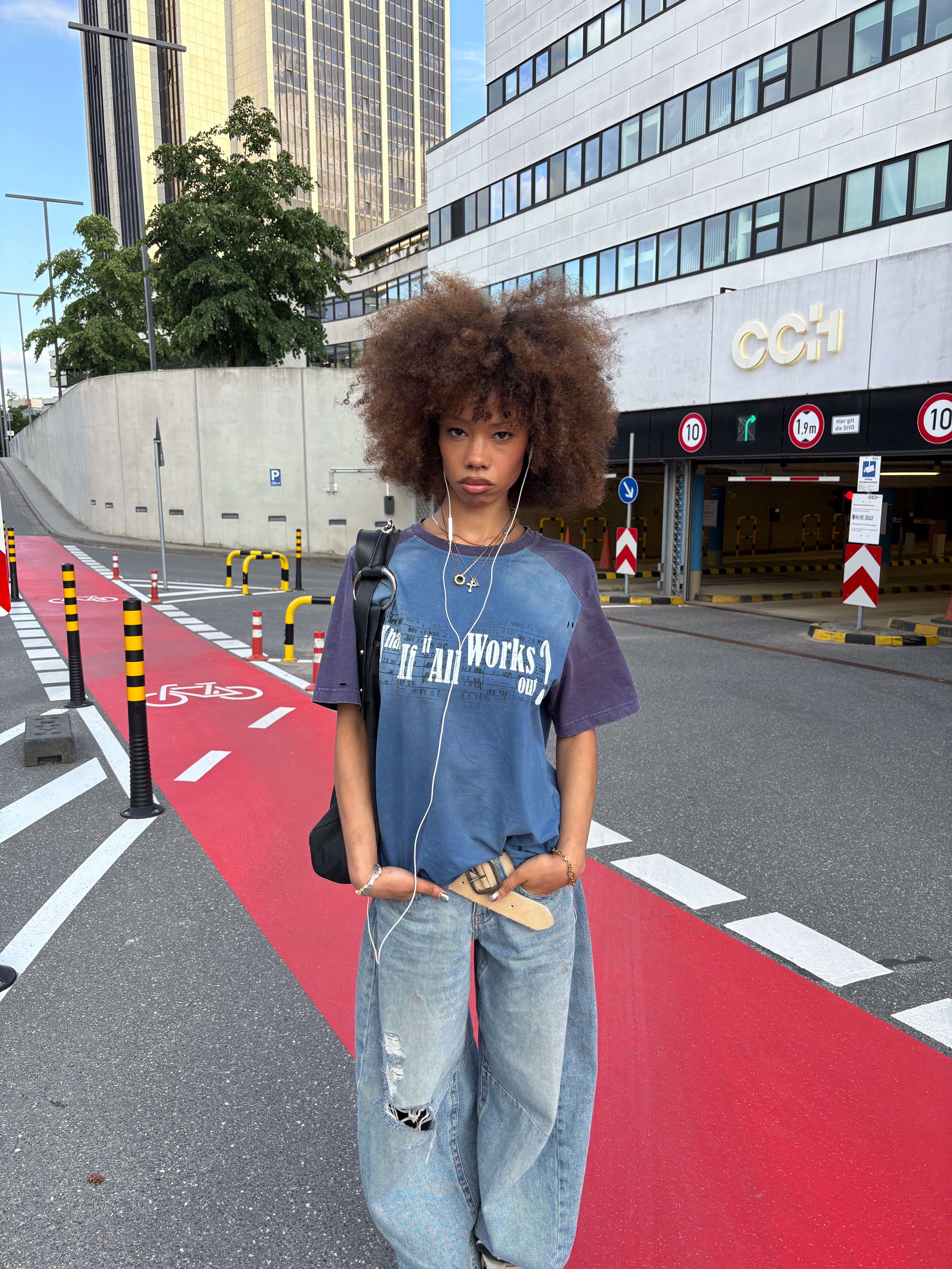 BLUE WIIAWO TEE